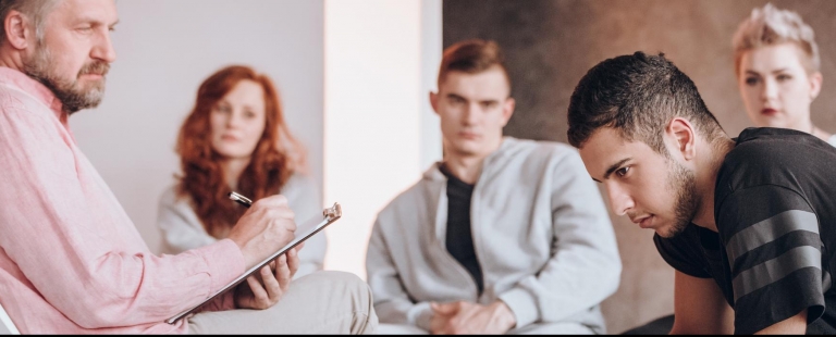 Sessão de avaliação psicológica em grupo