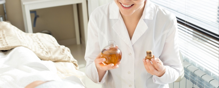 workshop de aromaterapia com oleos essenciais para controlo da dor e stress