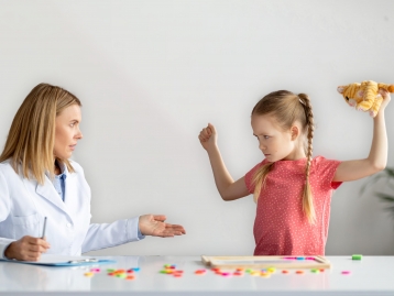 Curso em Avaliação e Intervenção nos Comportamentos Desafiantes em Pessoas com Autismo e/ou Défice Intelectual