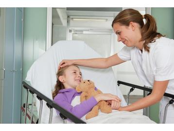 Curso Pós-Universitário de Enfermagem em Cuidados Intensivos Pediátricos